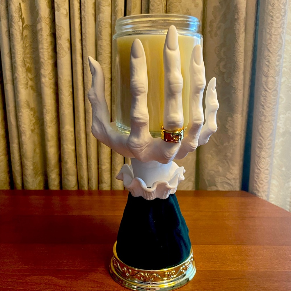 Bath & Body Works Witch Pedestal Single Wick HARD TO FIND Halloween 2022 LIMITED